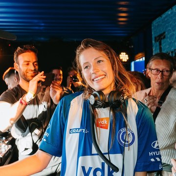 Charlotte de Witte - Music and Event Shoots Collection in charlottedewittemusic_3686753969362935769.jpg - hidden celebrity photo